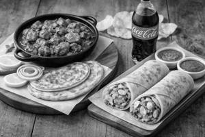 Chicken Kosha Laccha Paratha+egg Roll+coke250ml