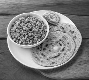 Paneer Bhurji With 4 Tawa Paratha