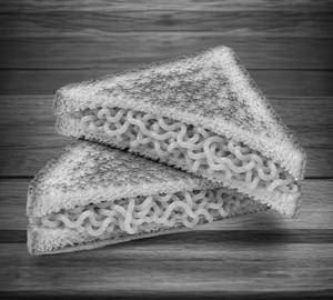 Sandwich Maggi