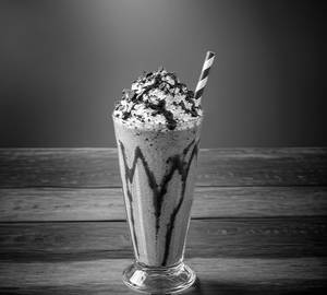 Chocolate milk shake