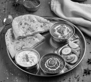 Butter Naan With Shahi Paneer Thali Gulab Jamun
