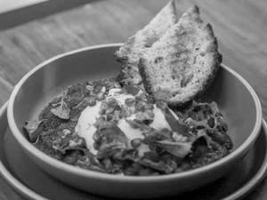Jain Burrata Shakshouka