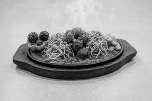 Veg Noodles With Manchurian-no Onion No Garlic