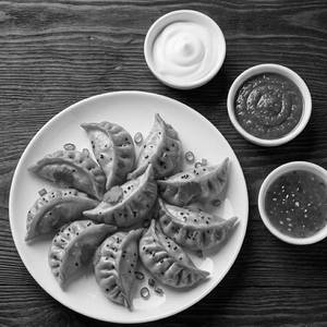 Crispy Veg Dim Sums (8)