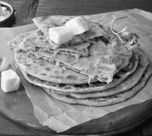 Mooli Paratha