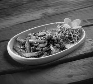 Basil chilli potatoes