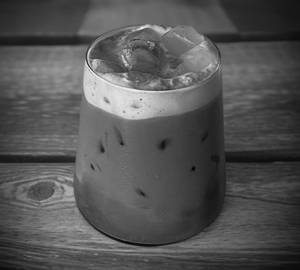 Iced Taro Latte