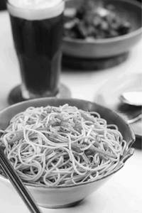 Veg Hakka Noodles
