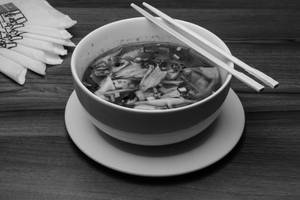 Chicken Dumpling With Spicy Broth