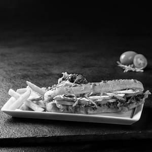 Multigrain chicken sandwich