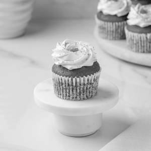 Red Velvet Cupcake (4 Pc)