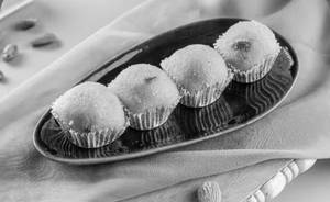 Moong Laddu