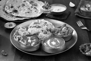 Premium Chicken Thali