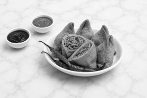 Chinese Noodles Samosa