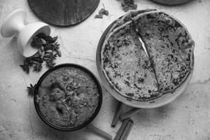 Kasmiri Aloo + Parath (2pcs)