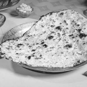 Lasooni Garlic Butter Naan