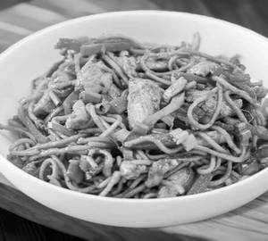 Egg Singapore Noodles