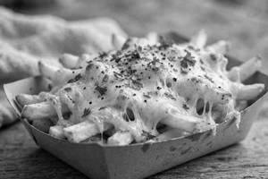 Peri Peri Cheese French Fries