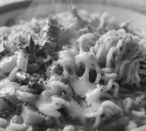 Veg cheese maggi