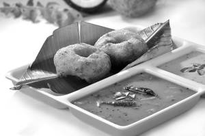 Plain Vada [2 Pieces]