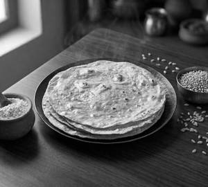 Soft & Savory Wheat Roti [5 Pieces]