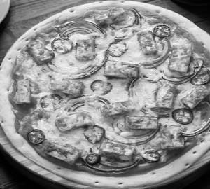 Paneer Makhani Pizza 9 Inches