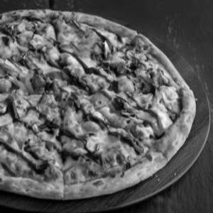 Chilli Chicken Pizza