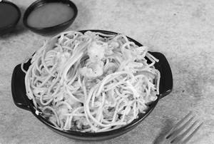 prawns hakka noodles