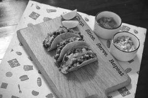 Sunena Tacos