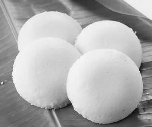 Idli (2 Pieces)