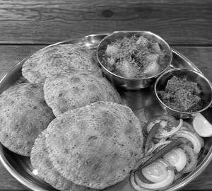 Aloo Puri Combo