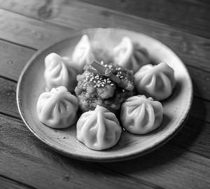 Steam momos ( 6 pieces)