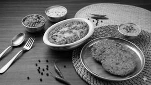 Bisibele Bath + Maddur Vada (1pc)