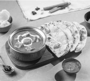Paneer Butter Masala Roti Meal Combo.