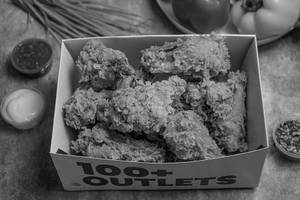 Spicy Chicken Wings Bucket [ 12 Pieces ] + French Fries