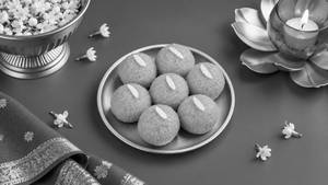 Motichoor Ladoo
