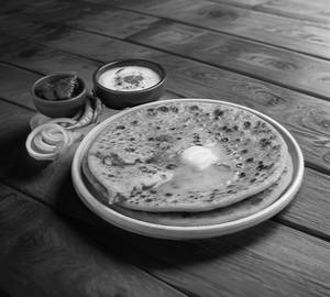 Aloo Paratha/Paneer Paratha ( 2 ) Chai
