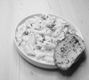 White Sauce Penne Pasta