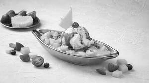 Fruit Salad With Ice Cream