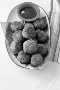 Cheese N Corn Balls