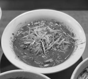 Spicy Soup Momo ( pork/beef)