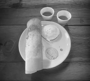 Idli (2) Plain Dosa