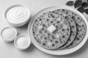 Paneer Paratha With Curd