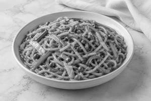 Veg Hakka Noodles Gravy