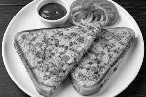 Bread omelette