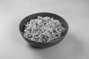 Onion capsicum maggi