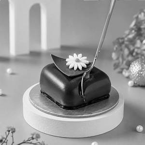 Eggless Coffee Caramel Pastry