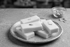 Plain Barfi