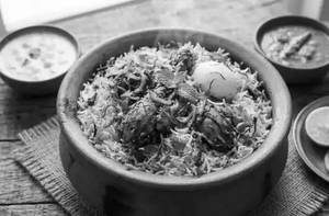 Kolkata Special Chicken Biryani