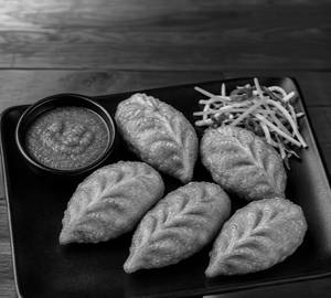 Chicken momos(fried) 5pcs